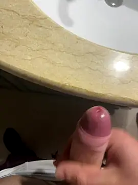 Snapshot of pakyyyyyyyyy chatting on October 27, 2025, 7:40 pm pakyyyyyyyyy online show from October 27, 2025, 7:40 pm