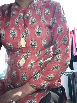 Snapshot of Hot-Rubyy chatting on February 24, 2026, 2:31 am Hot-Rubyy online show from February 24, 2026, 2:31 am