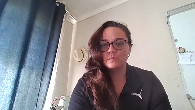 Snapshot of lilMissMarli chatting on July 9, 2026, 11:03 am lilMissMarli online show from July 9, 2026, 11:03 am