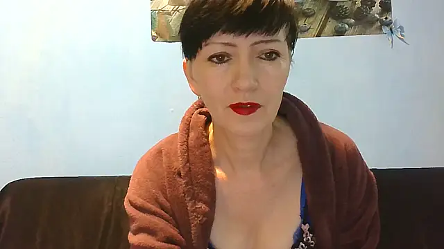 IffetLove42 online show from June 20, 2026, 7:11 am