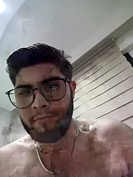 Mstfaavan64 online show from February 9, 2026, 7:29 pm