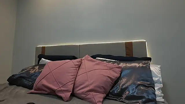 Snapshot of MaryahBlanc chatting on October 27, 2025, 11:52 pm MaryahBlanc online show from October 27, 2025, 11:52 pm