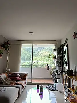 Snapshot of SugarTroubl33 chatting on February 27, 2026, 2:06 pm SugarTroubl33 online show from February 27, 2026, 2:06 pm