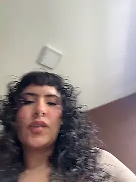 Snapshot of SugarTroubl33 chatting on February 28, 2026, 1:45 pm SugarTroubl33 online show from February 28, 2026, 1:45 pm