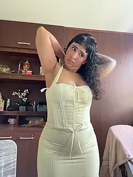 Snapshot of SugarTroubl33 chatting on March 7, 2026, 1:52 pm SugarTroubl33 online show from March 7, 2026, 1:52 pm