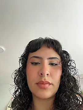 Snapshot of SugarTroubl33 chatting on March 13, 2026, 1:51 pm SugarTroubl33 online show from March 13, 2026, 1:51 pm