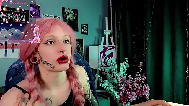 karkadeshk online show from April 21, 2026, 4:45 pm