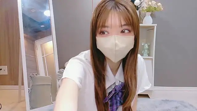 Snapshot of Sana-jpn chatting on May 4, 2026, 8:21 am Sana-jpn online show from May 4, 2026, 8:21 am