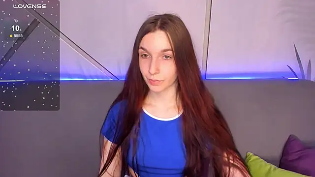 Eva  Blare online show from November 17, 2025, 2:17 am