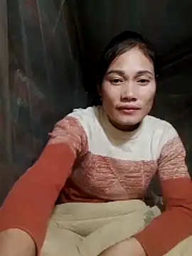 doggy-00 online show from November 21, 2025, 12:26 pm