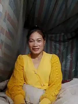 doggy-00 online show from December 3, 2025, 8:51 pm