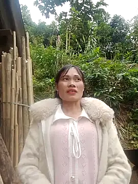 doggy-00 online show from February 11, 2026, 6:29 am