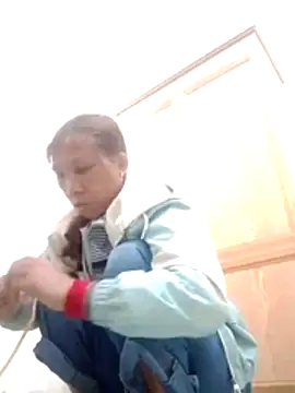 Snapshot of bella-la chatting on February 1, 2026, 7:18 am bella-la online show from February 1, 2026, 7:18 am