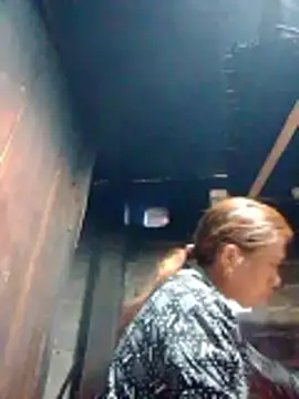 Snapshot of bella-la chatting on February 10, 2026, 12:26 am bella-la online show from February 10, 2026, 12:26 am