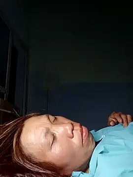 Snapshot of bella-la chatting on February 14, 2026, 1:52 pm bella-la online show from February 14, 2026, 1:52 pm