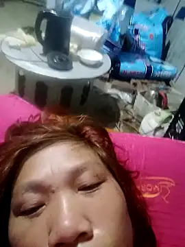 Snapshot of bella-la chatting on February 20, 2026, 8:20 pm bella-la online show from February 20, 2026, 8:20 pm