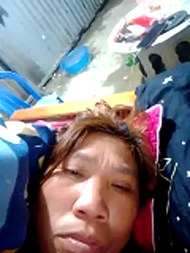 Snapshot of bella-la chatting on February 21, 2026, 10:44 pm bella-la online show from February 21, 2026, 10:44 pm