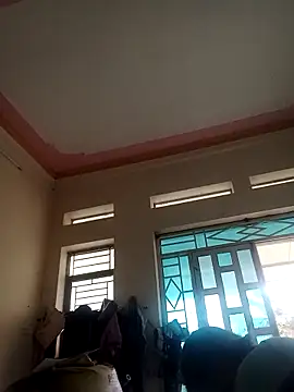 Snapshot of bella-la chatting on February 27, 2026, 10:37 am bella-la online show from February 27, 2026, 10:37 am