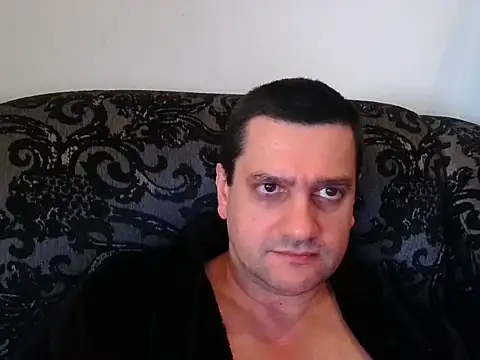 Snapshot of Alex-Naturista chatting on August 3, 2026, 1:49 pm Alex-Naturista online show from August 3, 2026, 1:49 pm