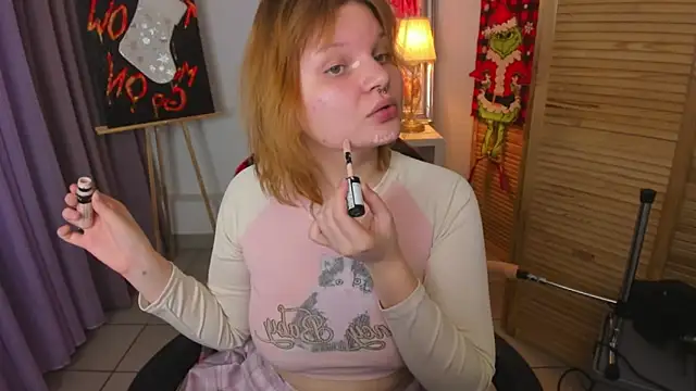 babyyullii online show from December 14, 2025, 8:30 am