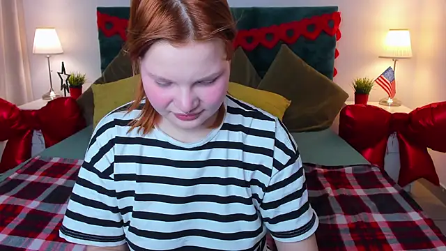 Snapshot of babyyullii chatting on February 17, 2026, 5:37 am babyyullii online show from February 17, 2026, 5:37 am