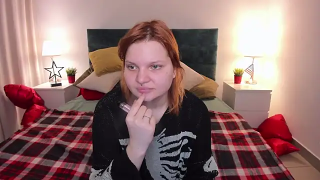 Snapshot of babyyullii chatting on February 25, 2026, 6:12 am babyyullii online show from February 25, 2026, 6:12 am