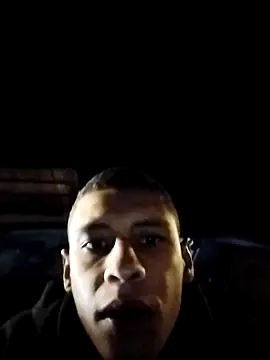 Yordiparra online show from April 12, 2026, 12:59 am