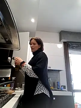 Piediniecollant online show from February 9, 2026, 11:14 am