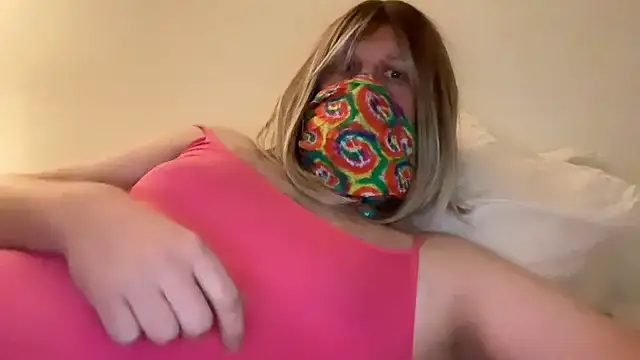 RebeccaNikky online show from October 27, 2025, 3:27 pm