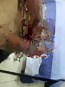 lucasdm17cm- online show from October 31, 2025, 11:22 am