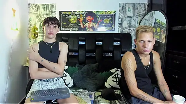 Magic Duo online show from October 31, 2025, 11:33 am