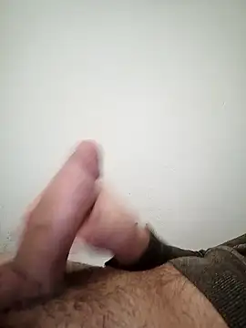 Snapshot of Fa7l1995 chatting on January 19, 2026, 12:14 am Fa7l1995 online show from January 19, 2026, 12:14 am