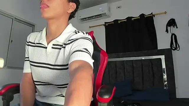 Maximiliano Khalil online show from January 13, 2026, 7:30 pm