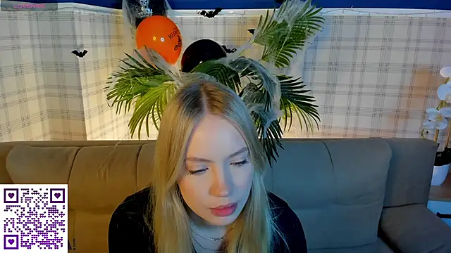 Snapshot of Melanie_Ryer chatting on October 30, 2025, 1:07 am Melanie Ryer online show from October 30, 2025, 1:07 am