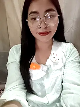 Bamboo-niee123 online show from April 2, 2026, 4:21 am