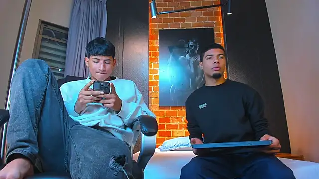 Snapshot of Jack_and_Joes chatting on November 19, 2025, 3:28 am Jack and Joes online show from November 19, 2025, 3:28 am