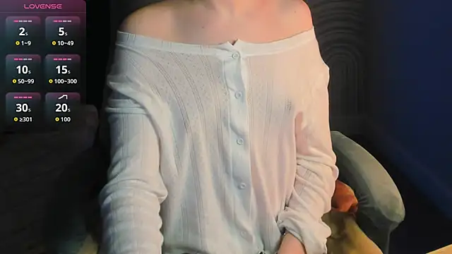 R I N A online show from March 10, 2026, 1:10 am