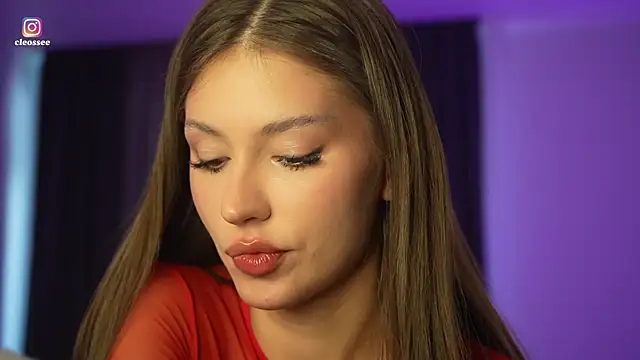 Cleose online show from April 10, 2026, 7:13 am