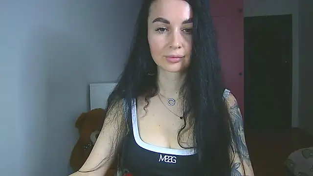 Kamila Donni online show from November 12, 2025, 8:59 am