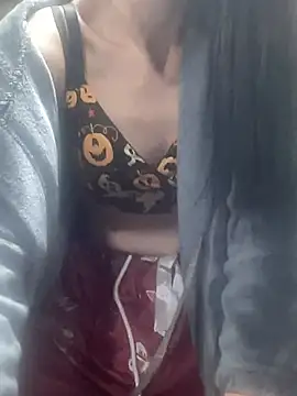 NaughtyNewGirl online show from October 30, 2025, 7:43 am