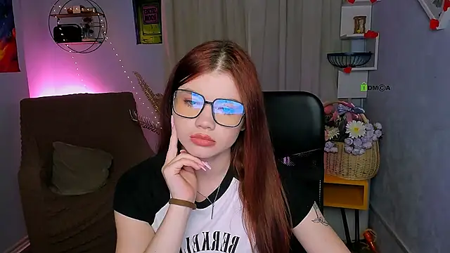 Snapshot of isabel_wave chatting on June 28, 2026, 7:20 pm isabel wave online show from June 28, 2026, 7:20 pm