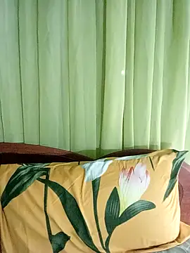 Snapshot of Esenia505 chatting on March 30, 2026, 3:57 pm Esenia505 online show from March 30, 2026, 3:57 pm