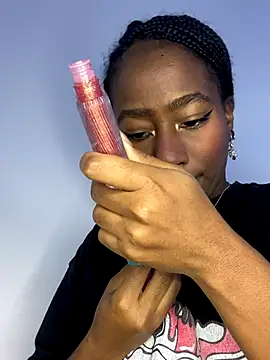 milarain online show from November 24, 2025, 7:57 pm