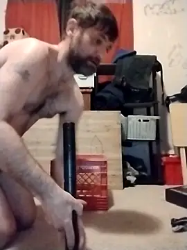 BigThickWhiteDickWilly online show from February 15, 2026, 7:10 pm