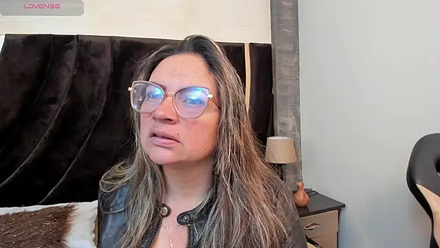 Lady Lure online show from January 10, 2026, 12:40 pm