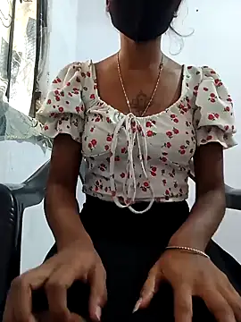 chocolate girl 01 online show from October 29, 2025, 8:49 am