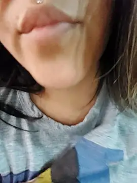 Snapshot of Camilu23 chatting on October 30, 2025, 8:53 pm Camilu23 online show from October 30, 2025, 8:53 pm