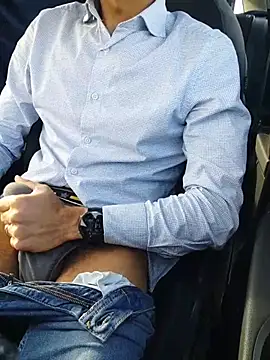 panco pillo online show from November 28, 2025, 1:47 pm