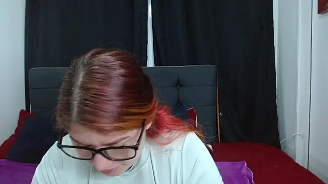 Alexaa xx online show from November 14, 2025, 1:37 am