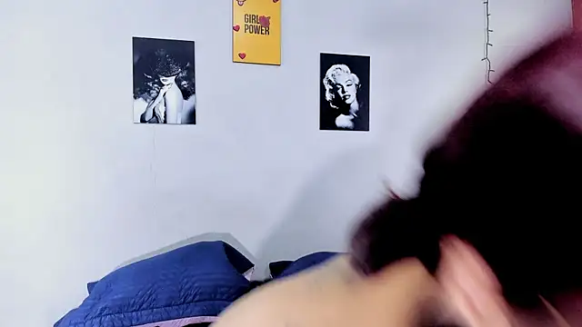 sexynova 93 online show from January 8, 2026, 8:55 pm